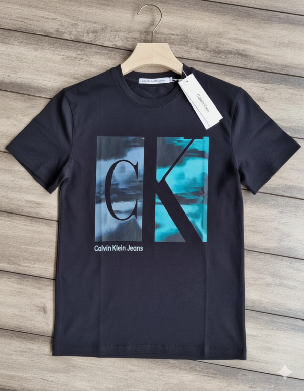Calvin Klein Jeans Graphic Logo T-Shirt - Image 2